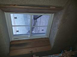 coom_10042410.jpg